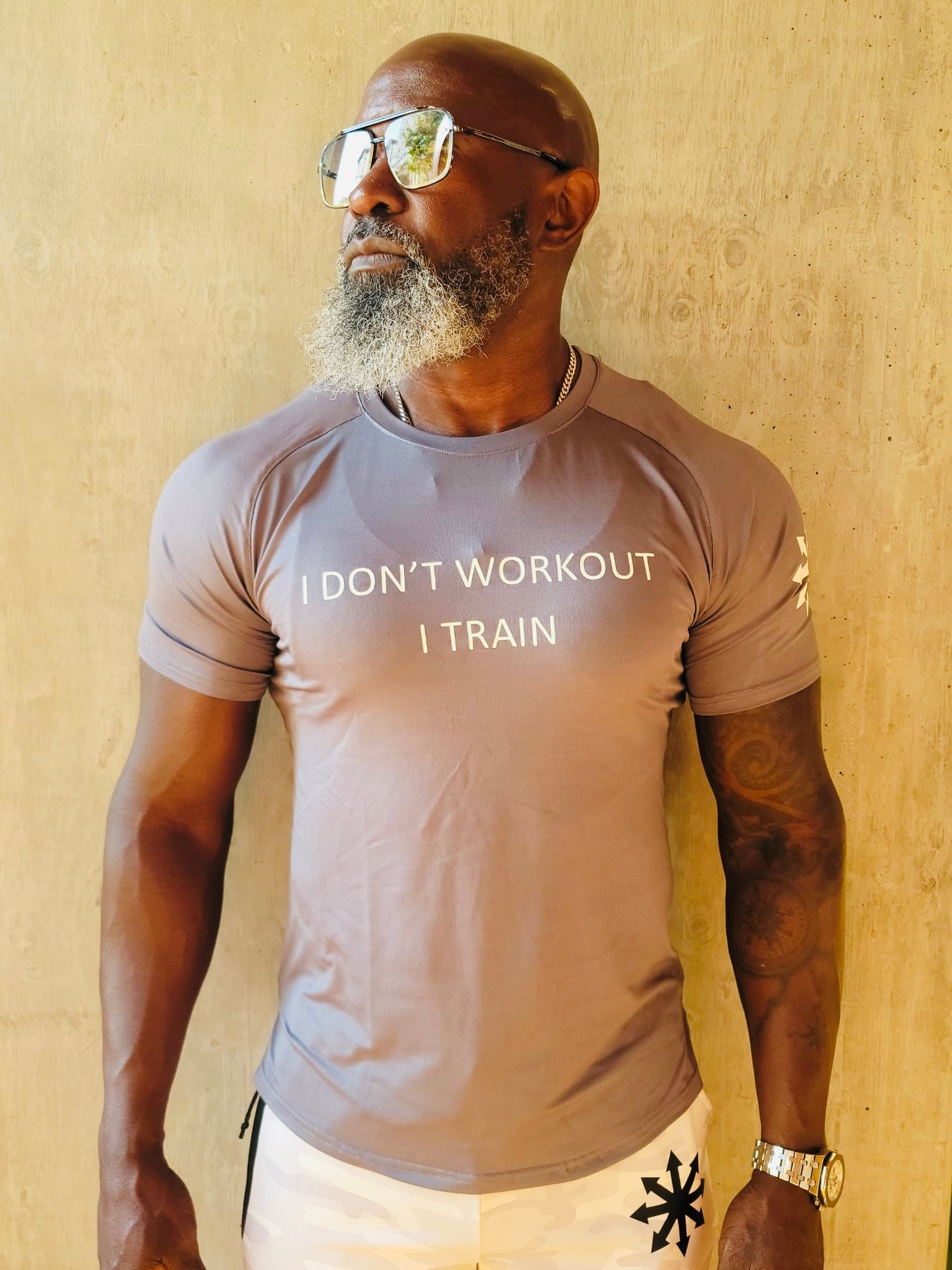 Short sleeve workout t-shirt